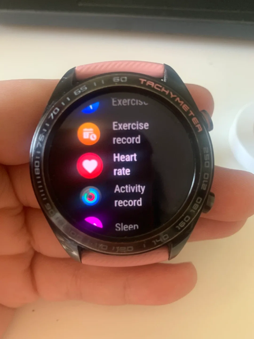 HONOR Smart Watch with Pink Band image indicator(4)
