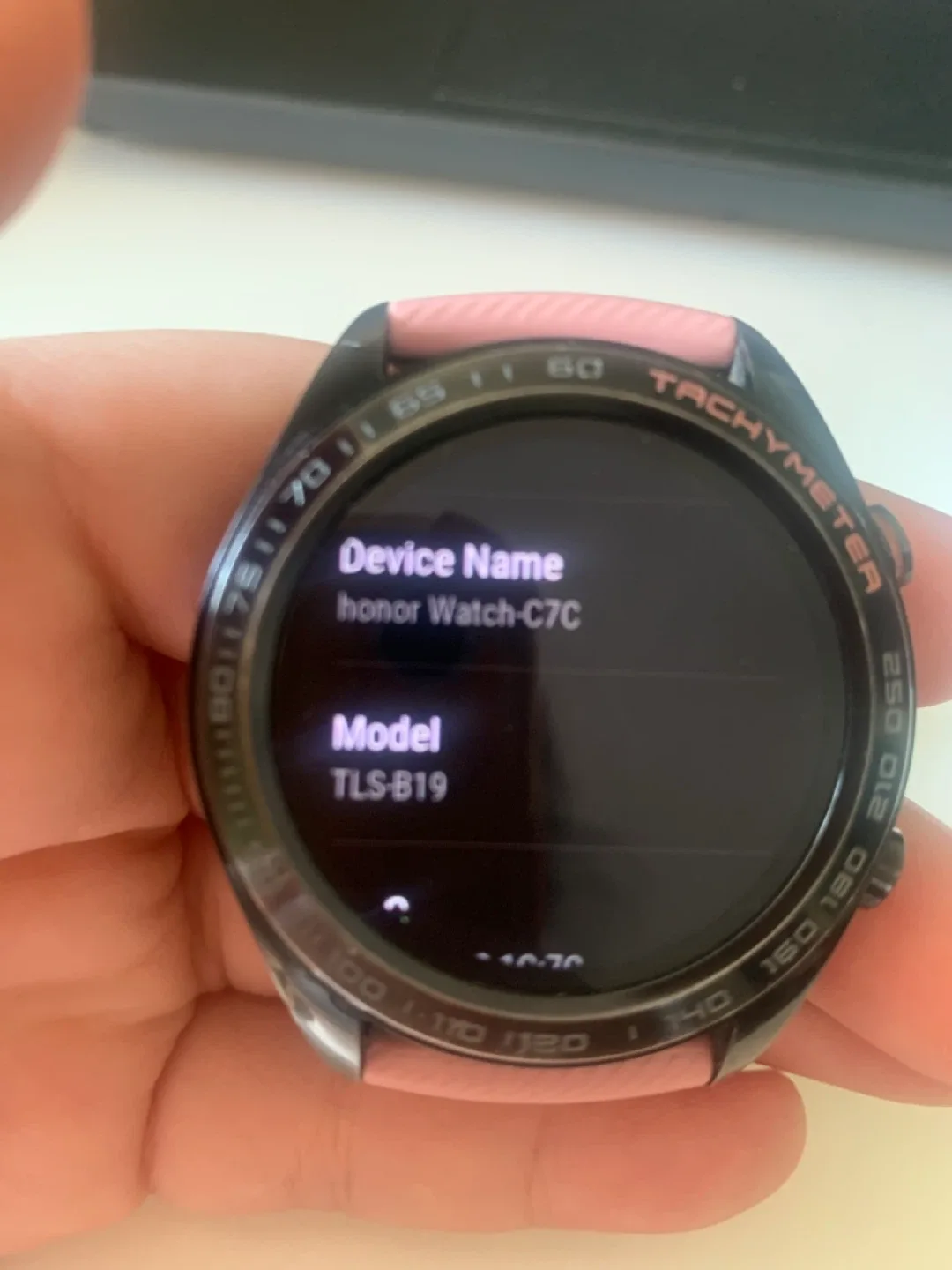 HONOR Smart Watch with Pink Band image indicator(10)