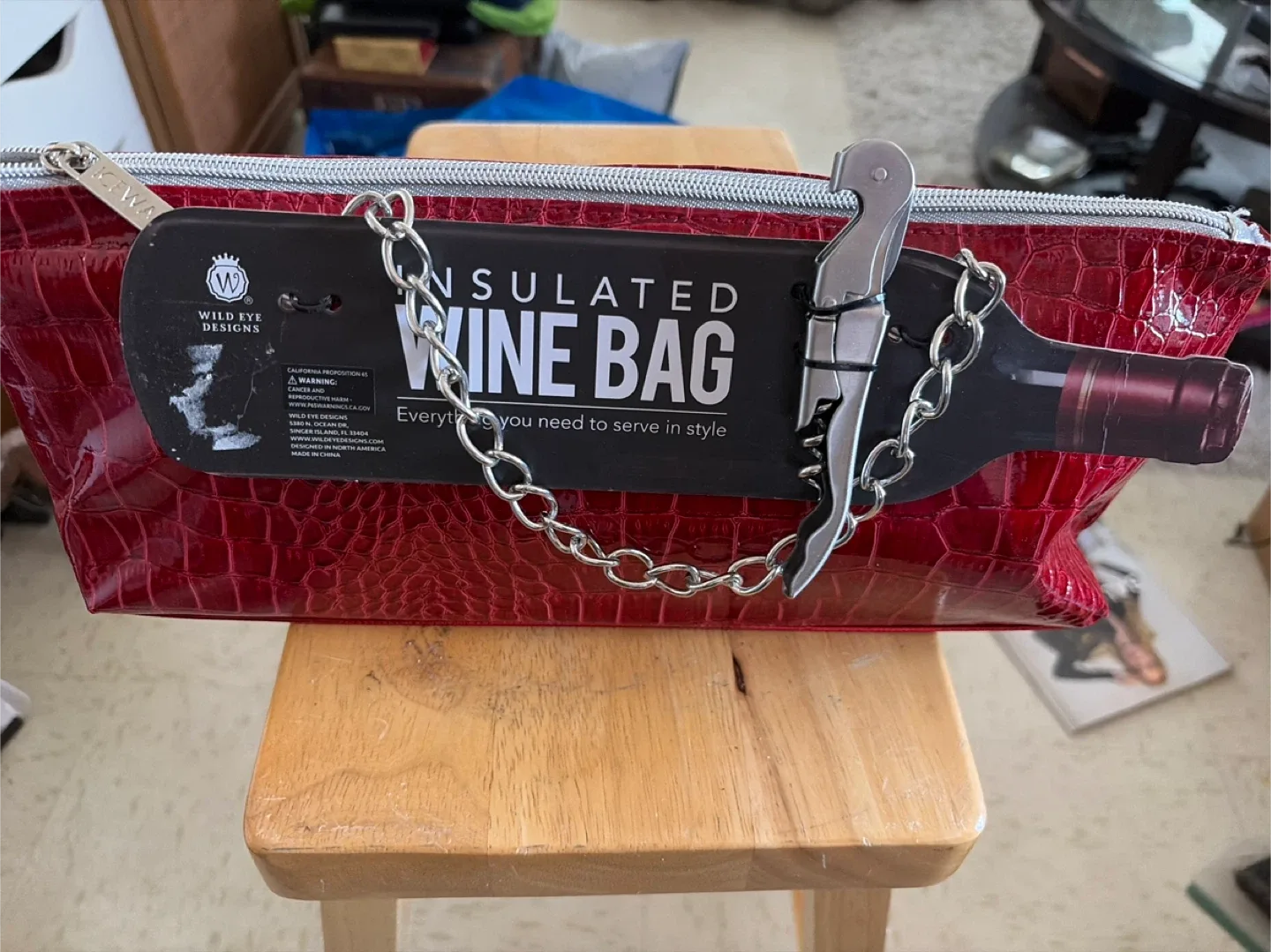 Wild Eye Designs Insulated Wine Bag thumbnail