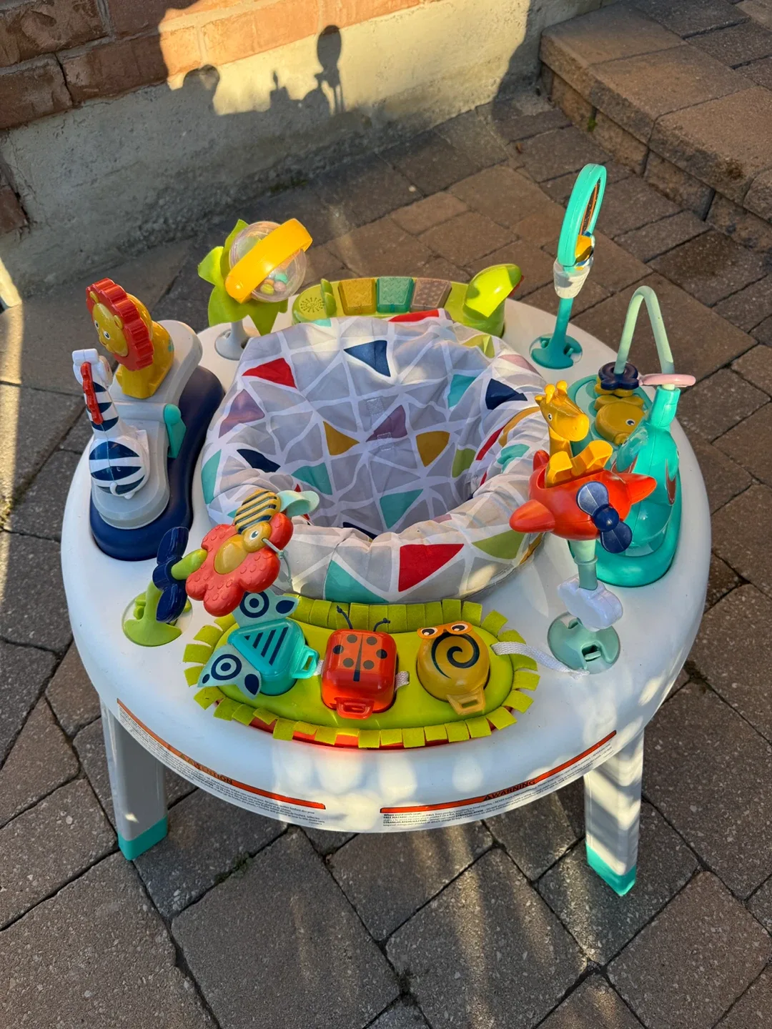 Fisher-Price 2-in-1 Sit-to-Stand Activity Center image indicator(3)