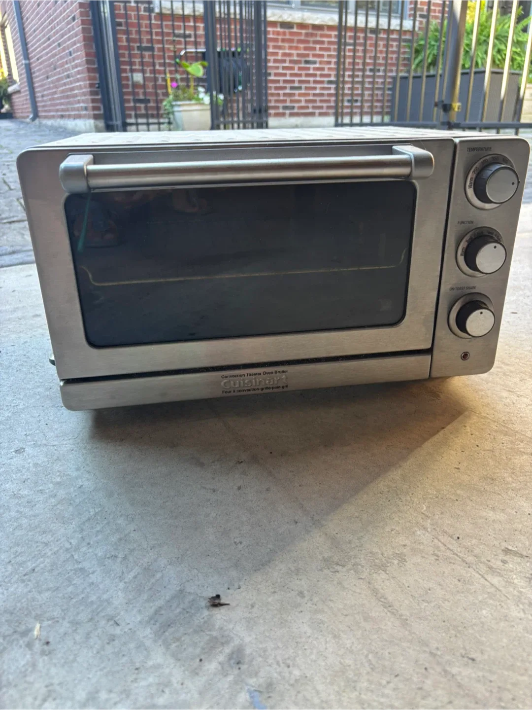 Cuisinart Convection Toaster Oven Broiler thumbnail