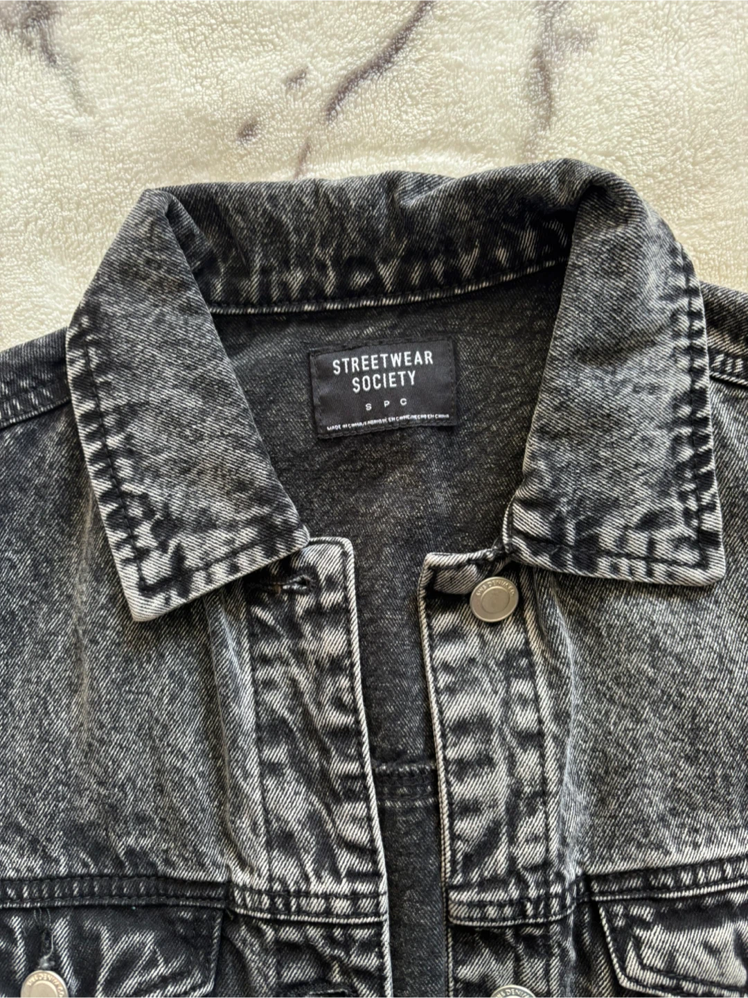 Women’s Black Acid Wash Denim Jacket - photo 2