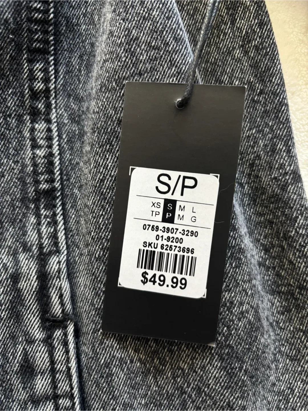 Women’s Black Acid Wash Denim Jacket image indicator(7)