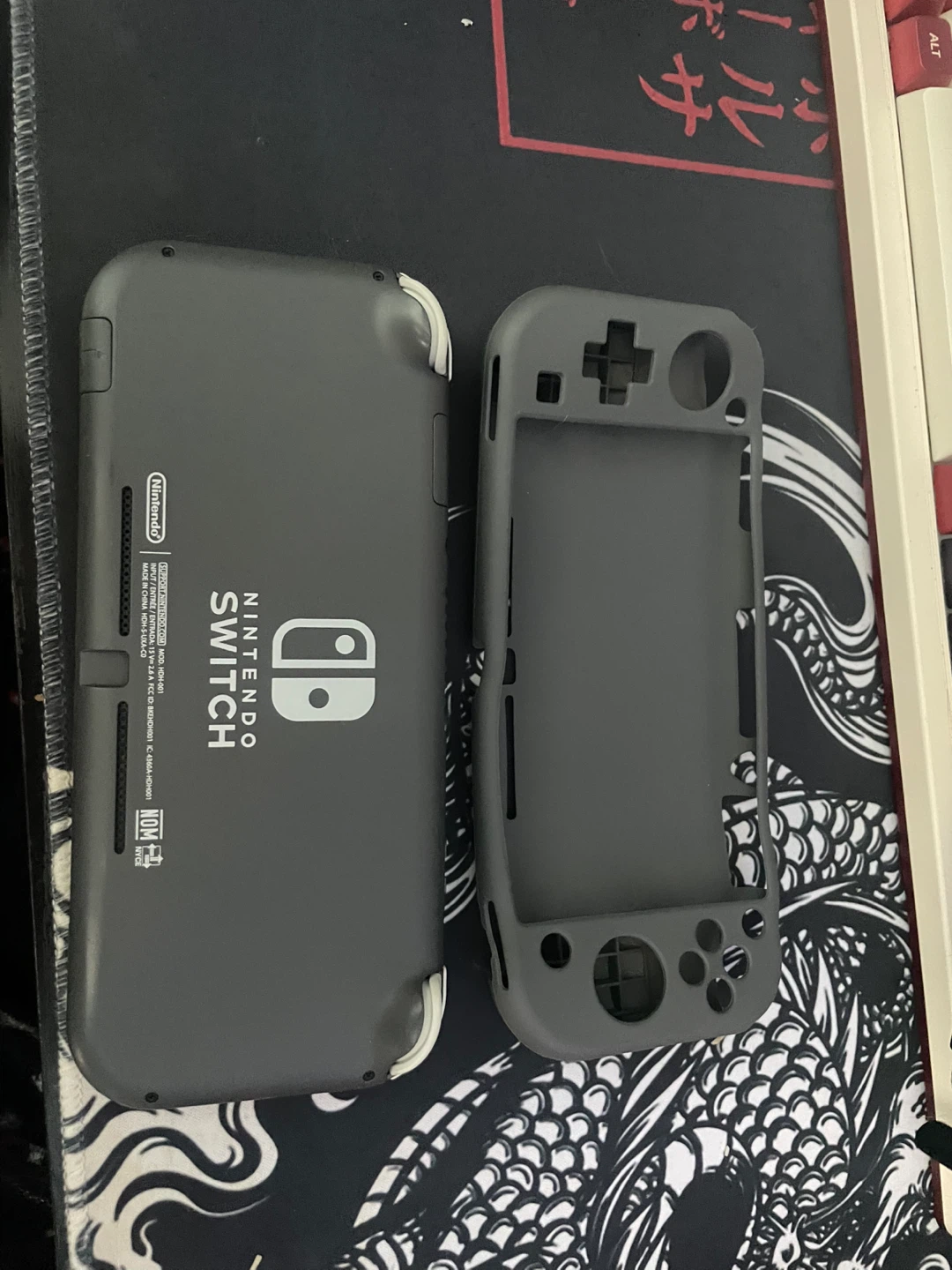 Nintendo Switch Lite Gray with Games & Cases - photo 2