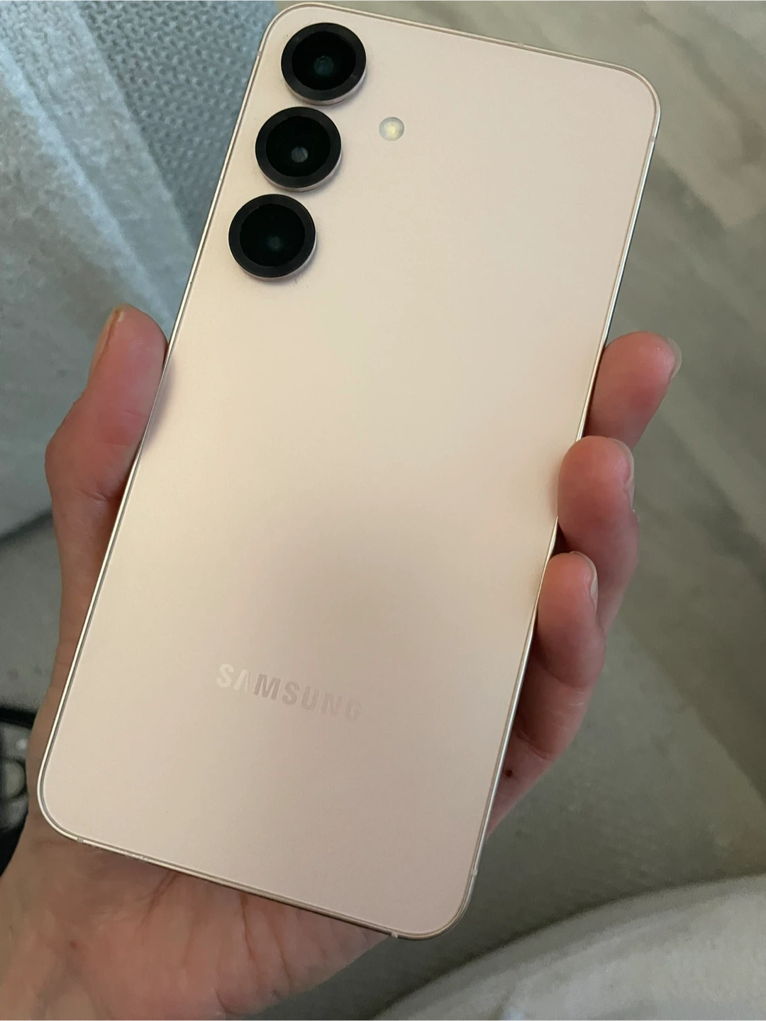 New Samsung Galaxy S25 - 256gb - photo 3
