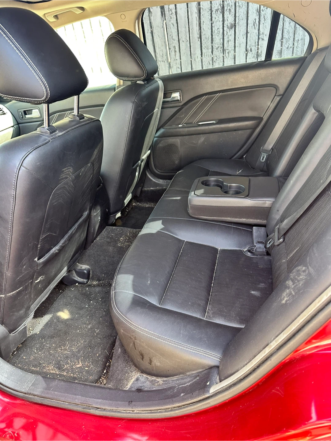 Ford Fusion - Red Sedan - photo 5