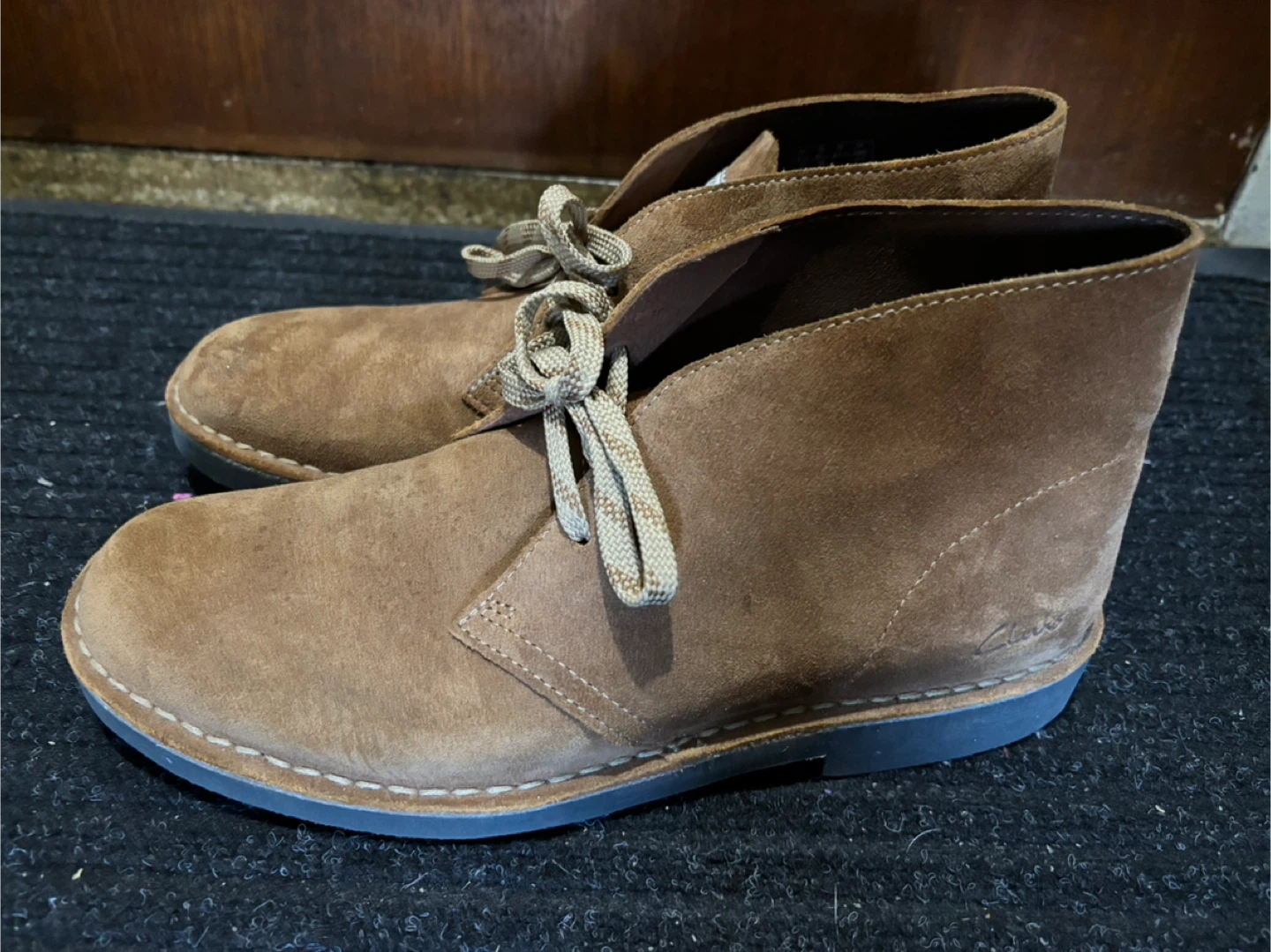 Clarks Desert Boots - Mens US 8.5 - photo 2