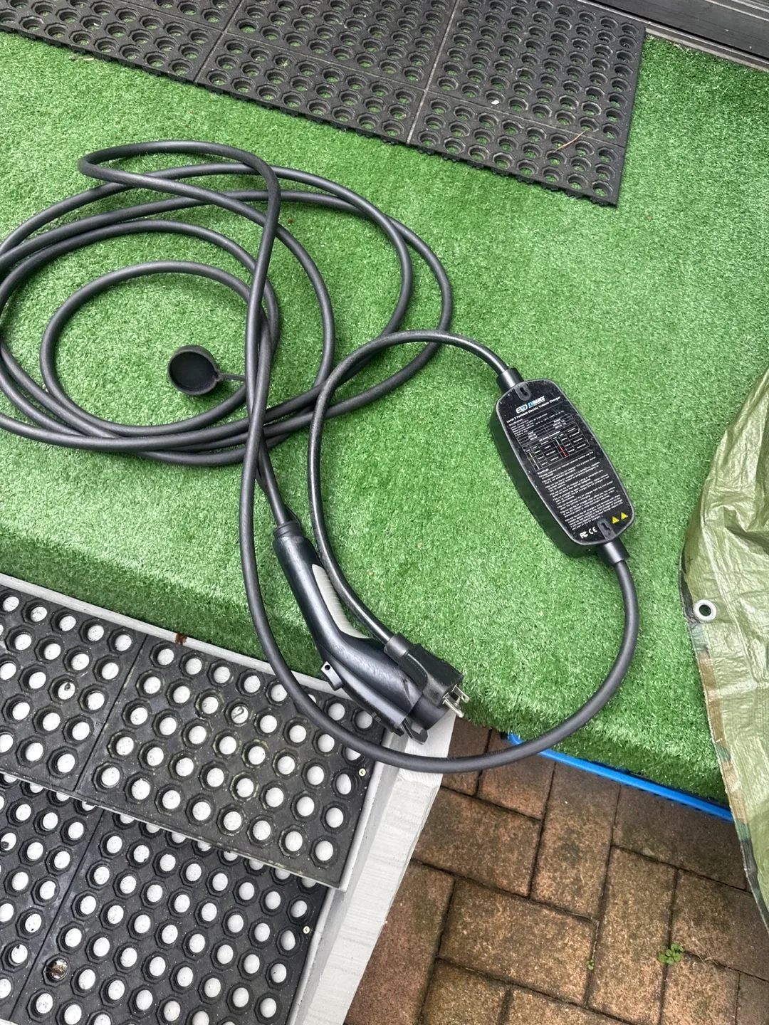 EVO EVRANCE Level 2 Portable Electric Vehicle Charger image indicator(3)