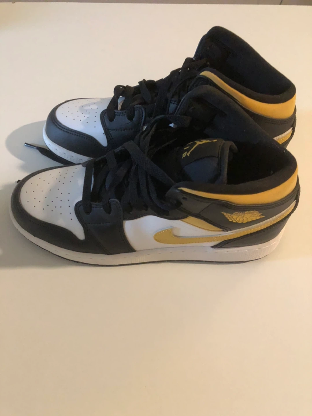 New Air Jordan 1 Mid Taxi Black/White - photo 2
