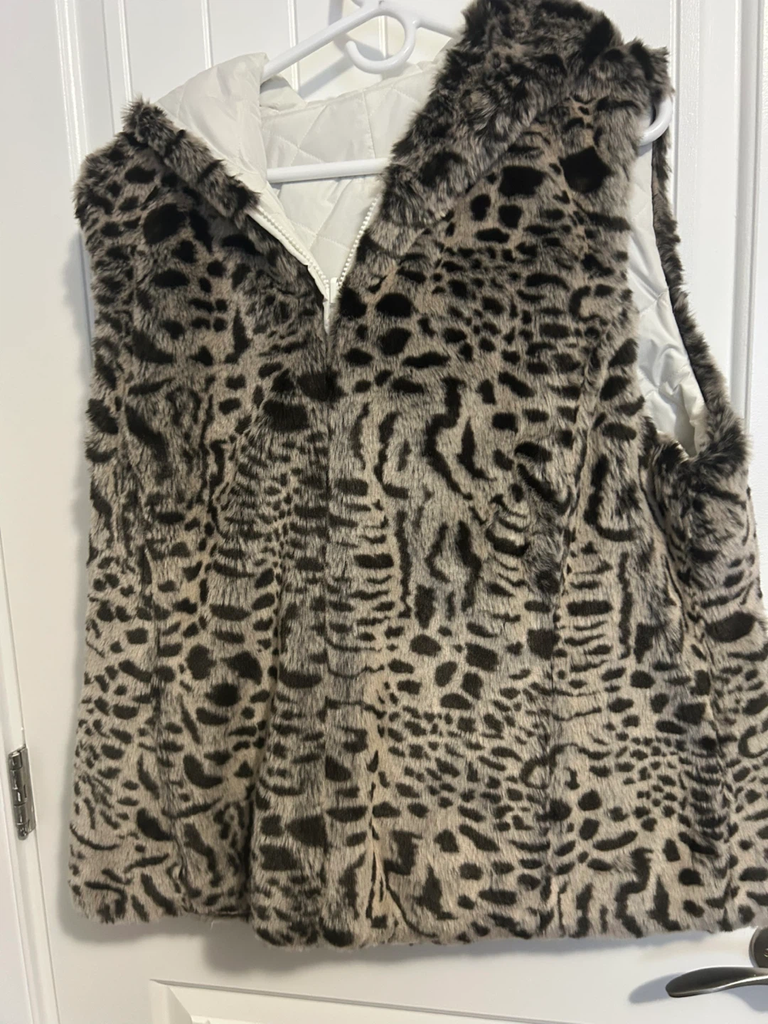 Leopard Print Faux Fur Vest