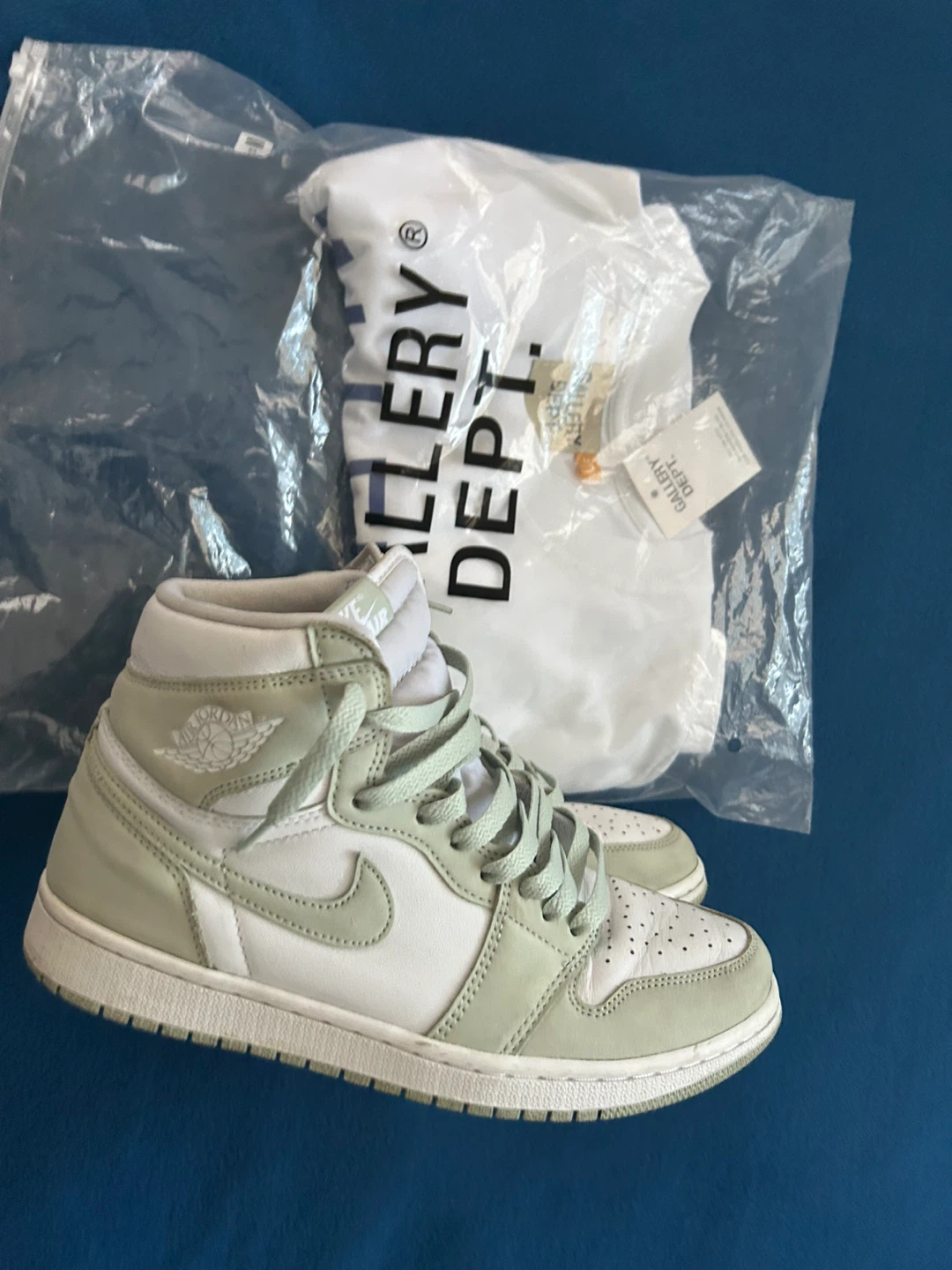 Nike Air Jordan 1 High Seafoam (US 9) - photo 4