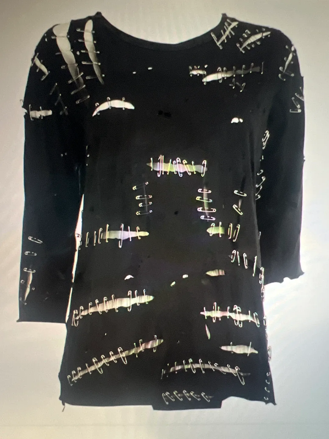 Balmain black distressed t-shirt with safety pins image indicator(5)
