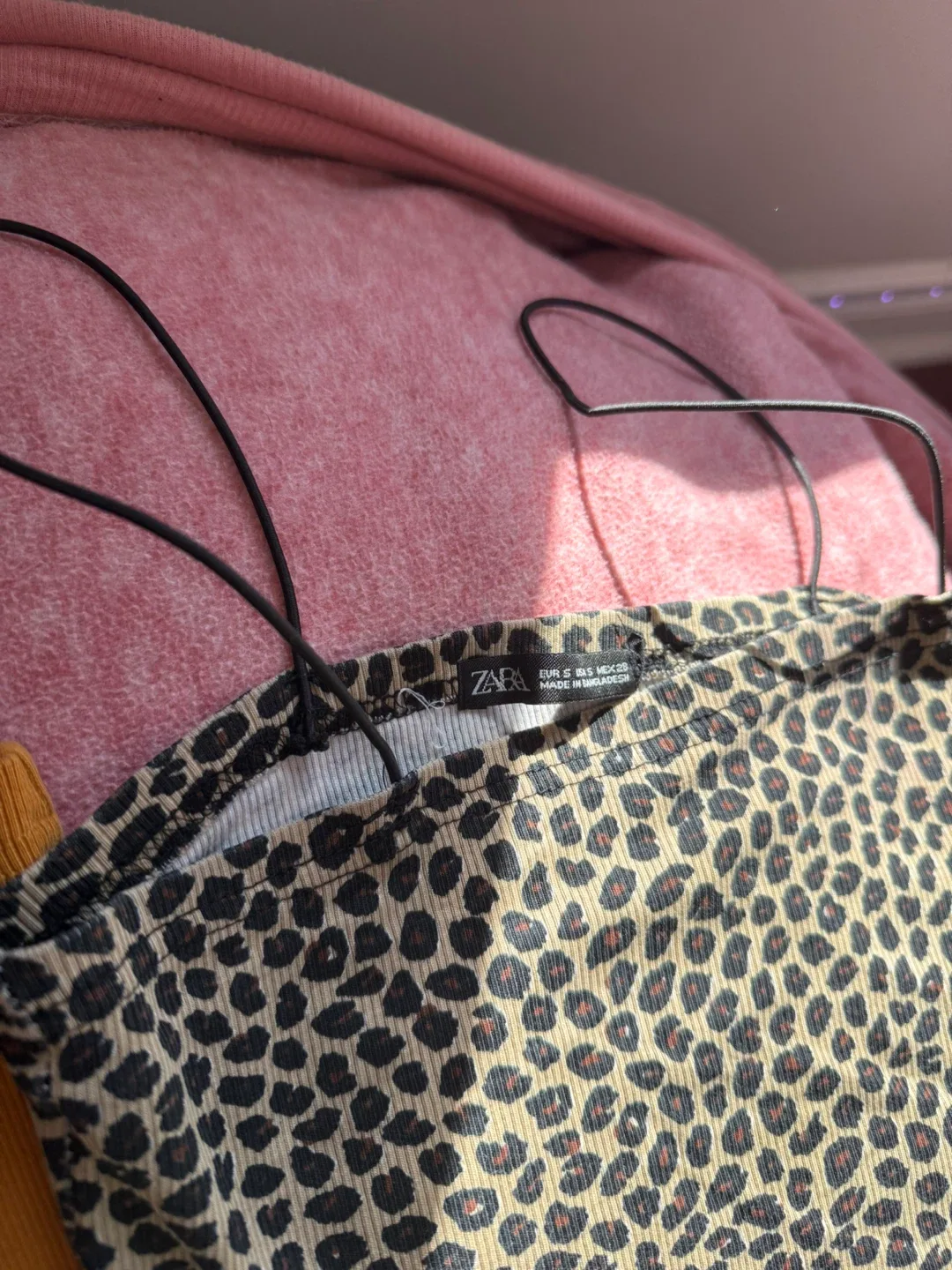 Zara Tops Bundle - Size S image indicator(4)