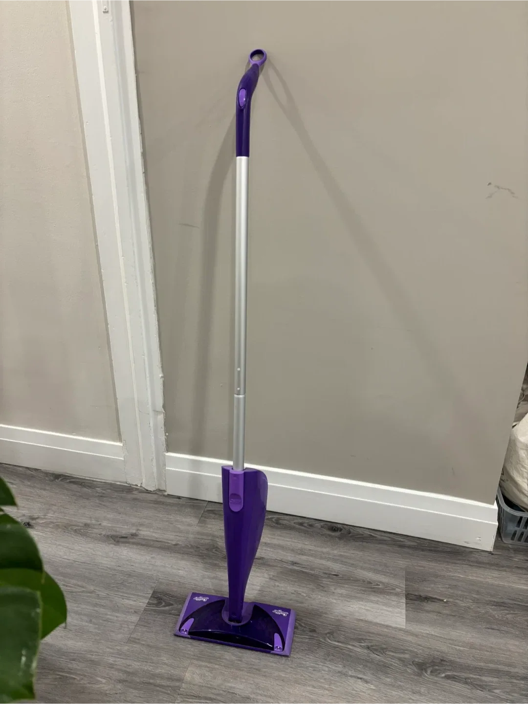 Swiffer WetJet Mop 🧡 thumbnail