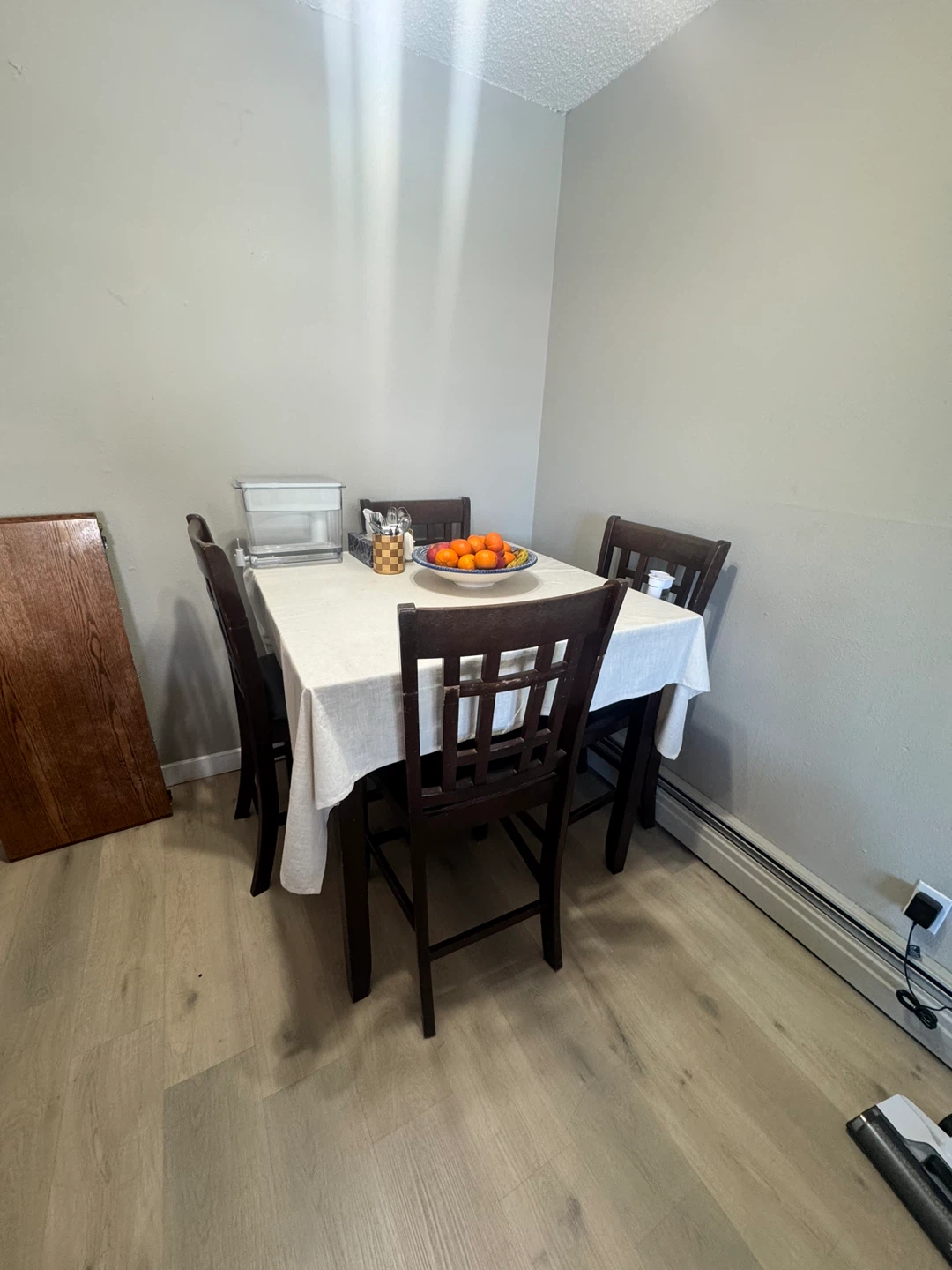 Dining table and chairs - photo 2