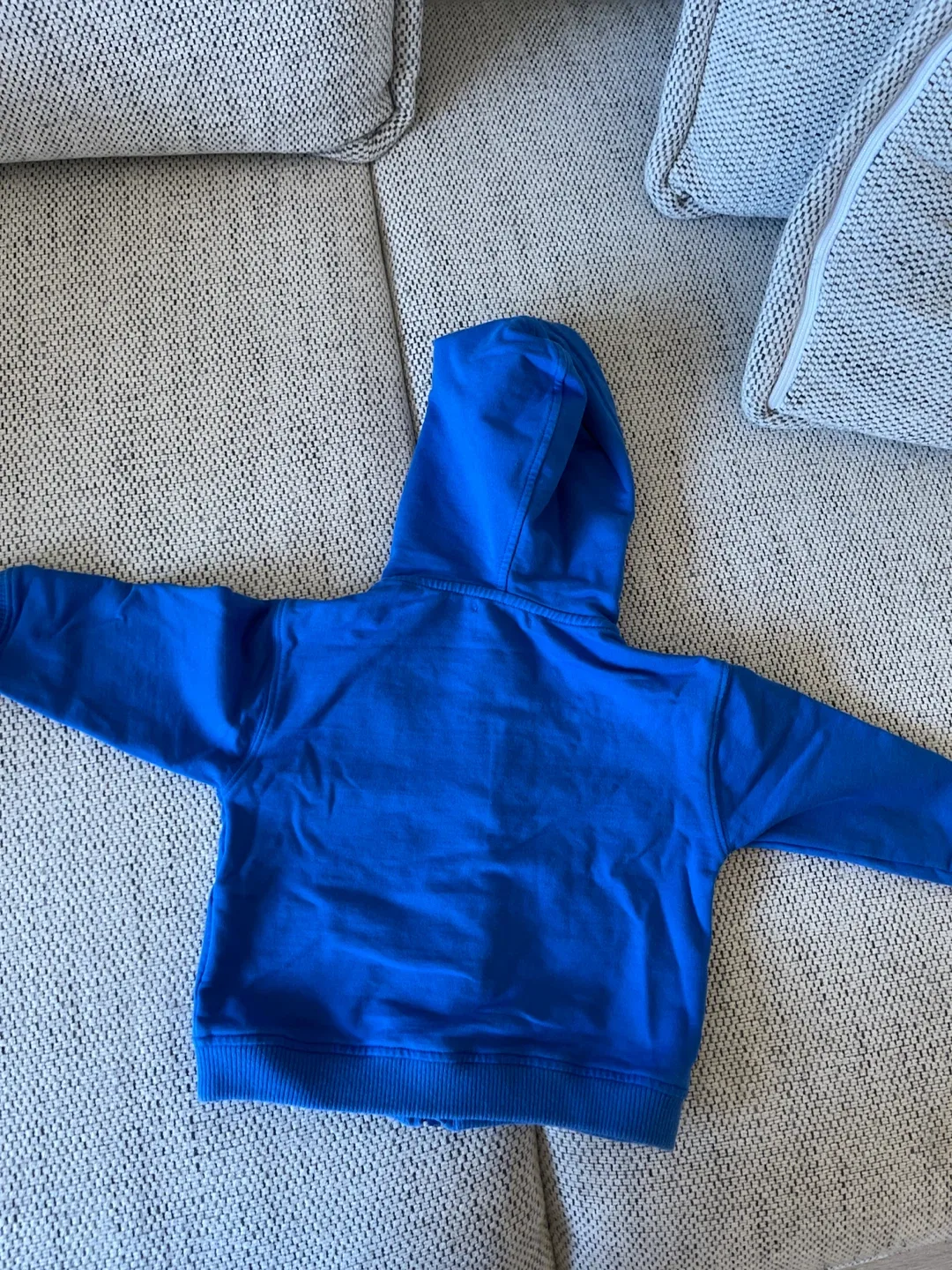 Mini Kardi Blue Hoodie, Size 12-18m 🧡 image indicator(5)