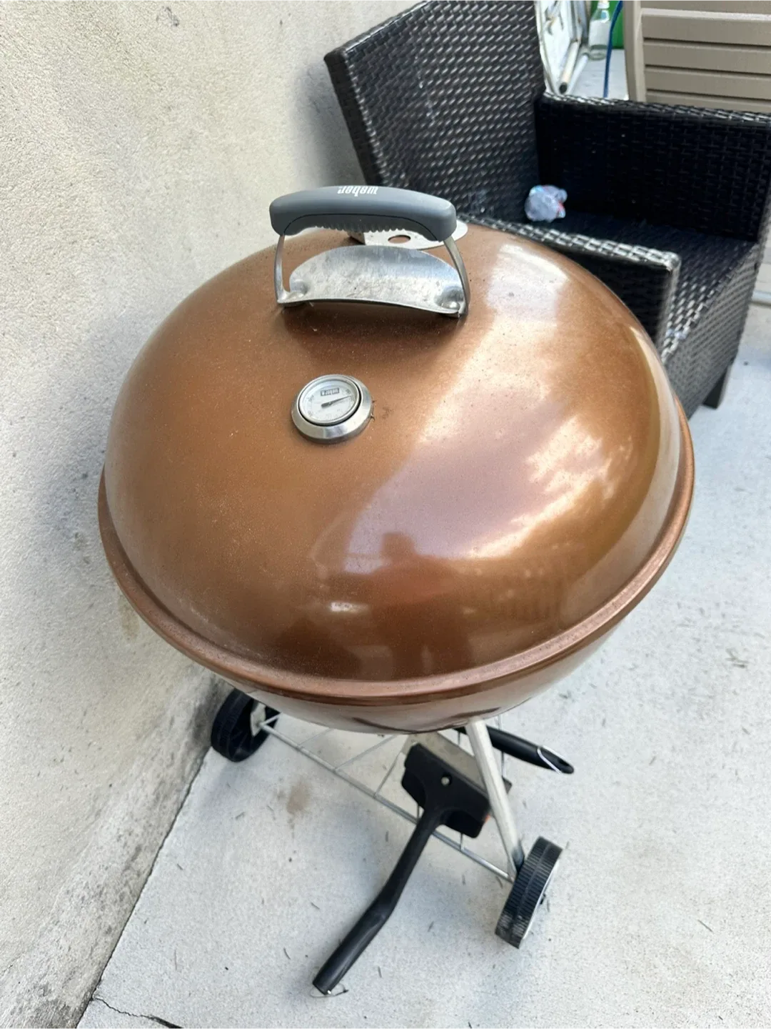 Weber Kettle Grill - Bronze image indicator(3)