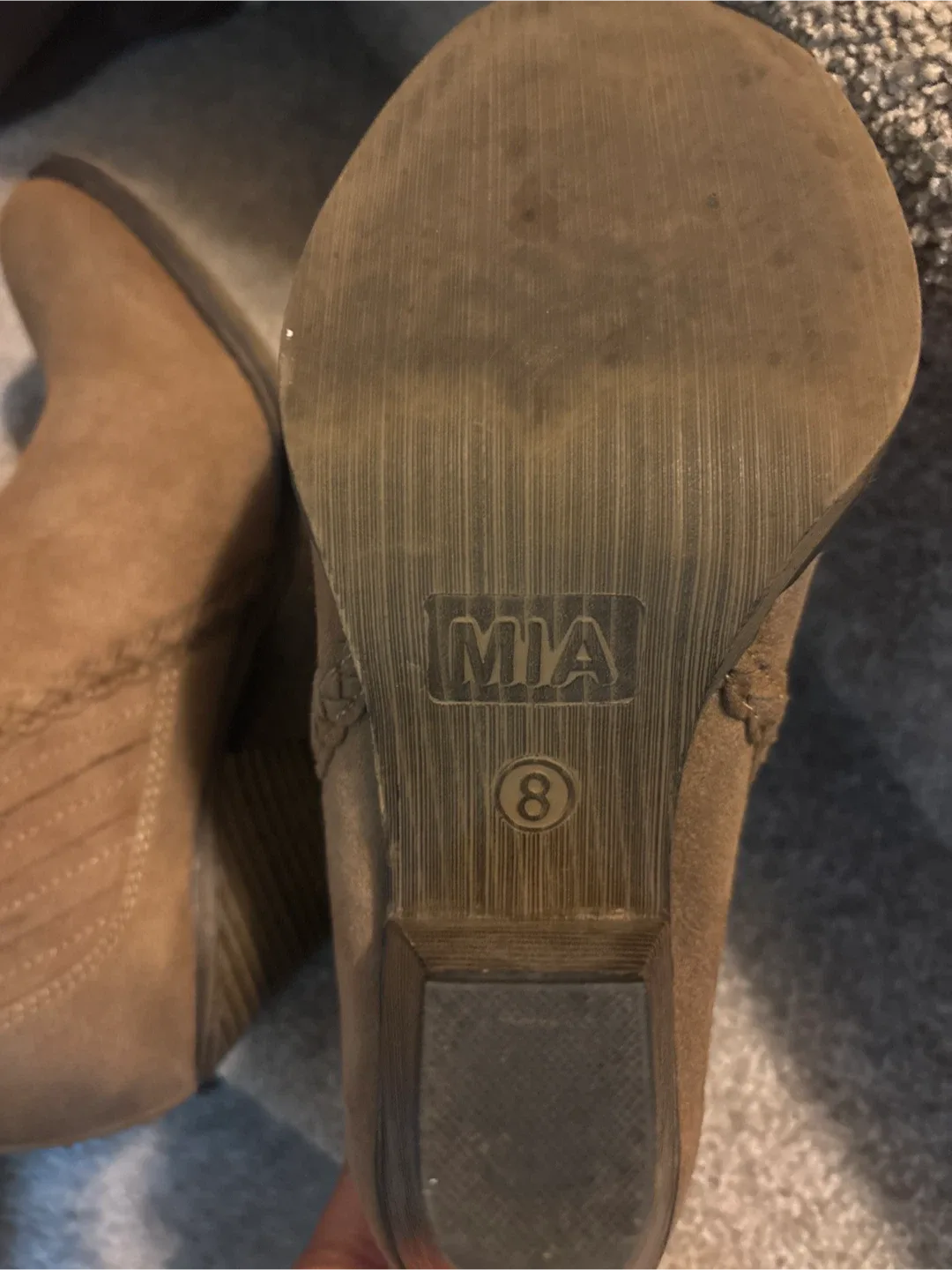 🧡 MIA Brown Ankle Boots - Size 8 (fall boots) 🧡 image indicator(2)