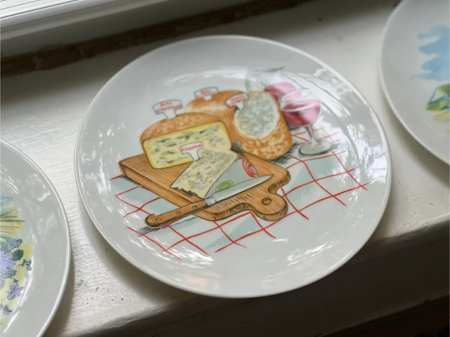 Decorative Cheese Plates (Set of 3) image indicator(4)