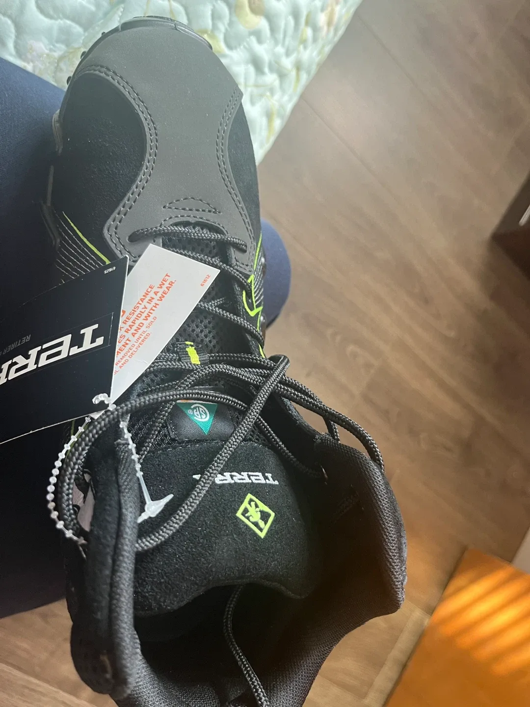 Terra Spider X Mid Composite Safety Toe Boots - Size 9 image indicator(4)