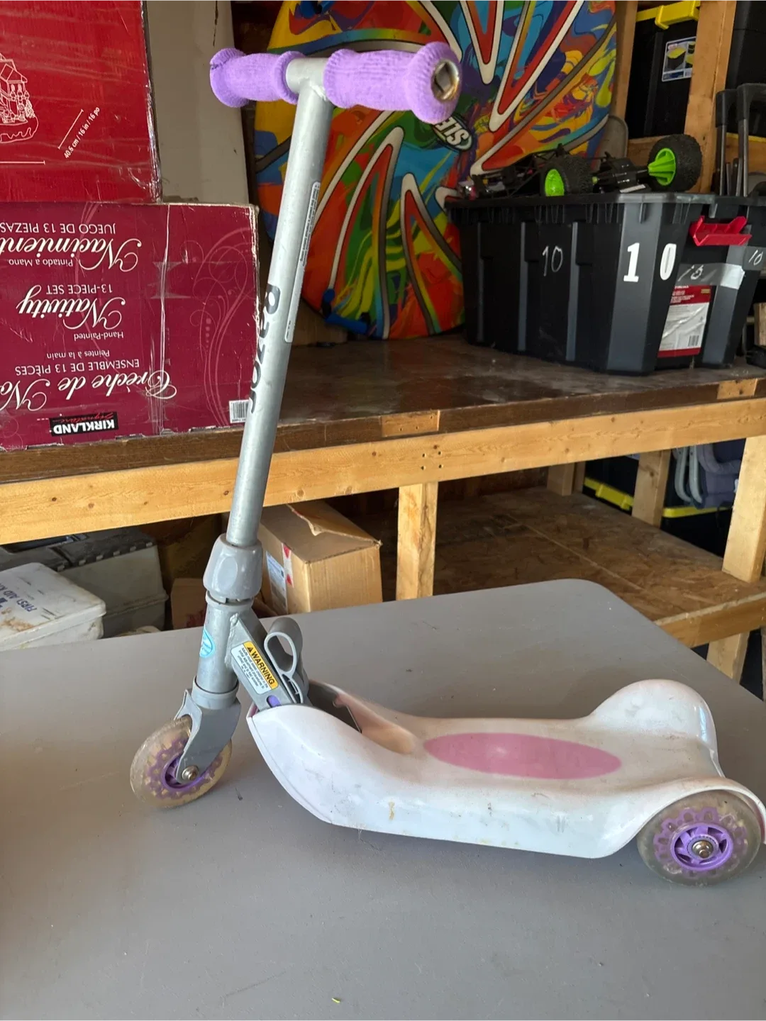 Razor Lil' Pop Scooter - Purple/White thumbnail
