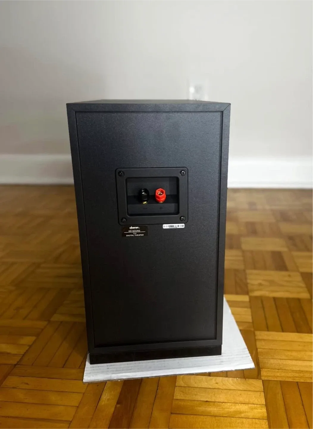 Oberon Home Theatre System image indicator(8)