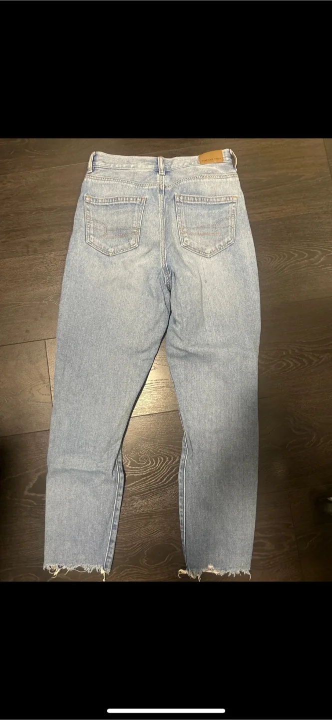 “🧡” American Eagle Mom Jeans image indicator(2)