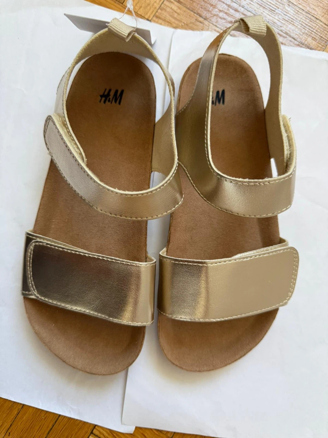 H&M Gold Sandals - Size 12.5 US (Kids) - photo 2