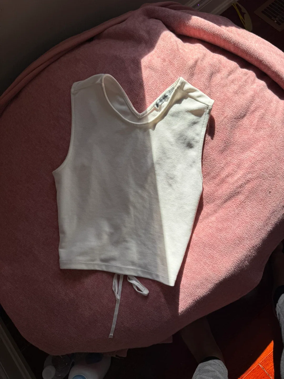 Assorted Women's Tops - Various Styles & Sizes image indicator(4)