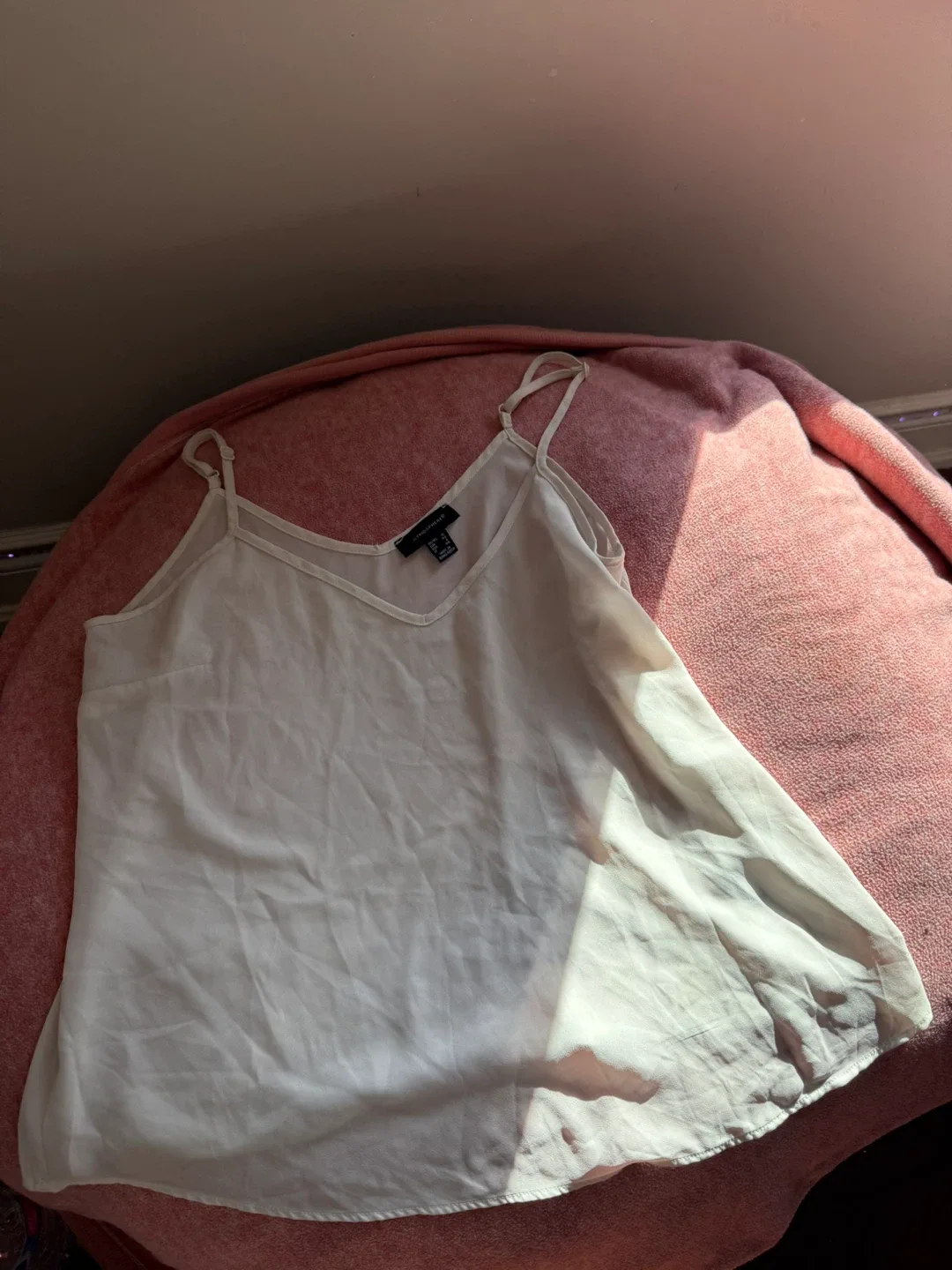 Assorted Women's Tops - Various Styles & Sizes image indicator(7)