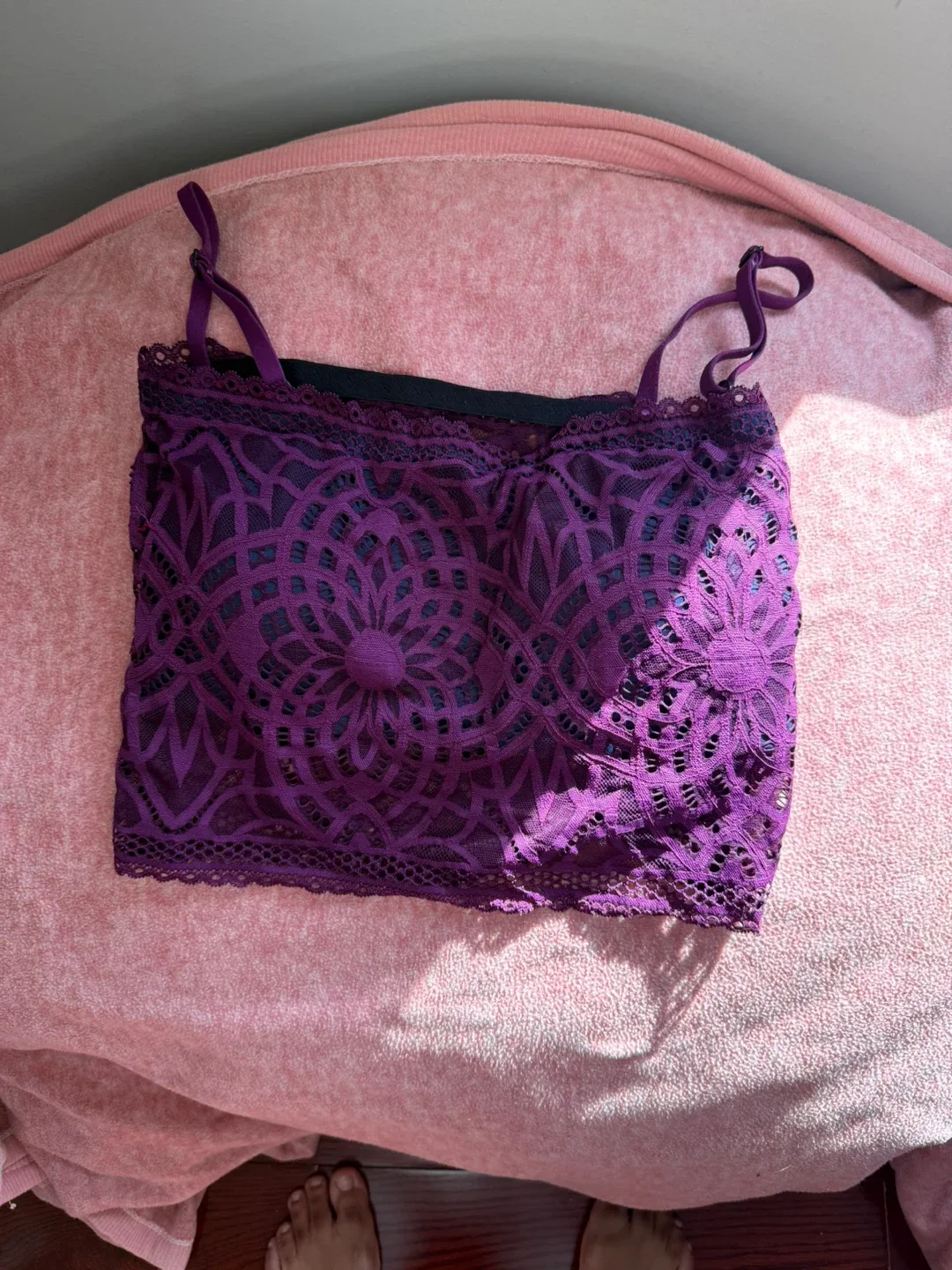 Assorted Women's Tops - Various Styles & Sizes image indicator(8)