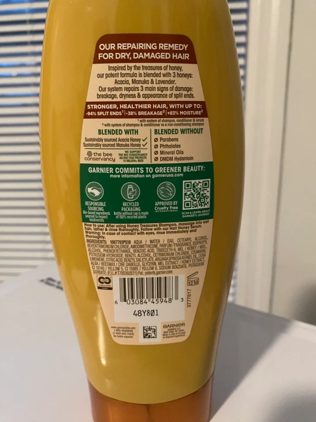 🧡 Garnier Whole Blends Honey Treasures Repairing Conditioner 🧡 image indicator(2)