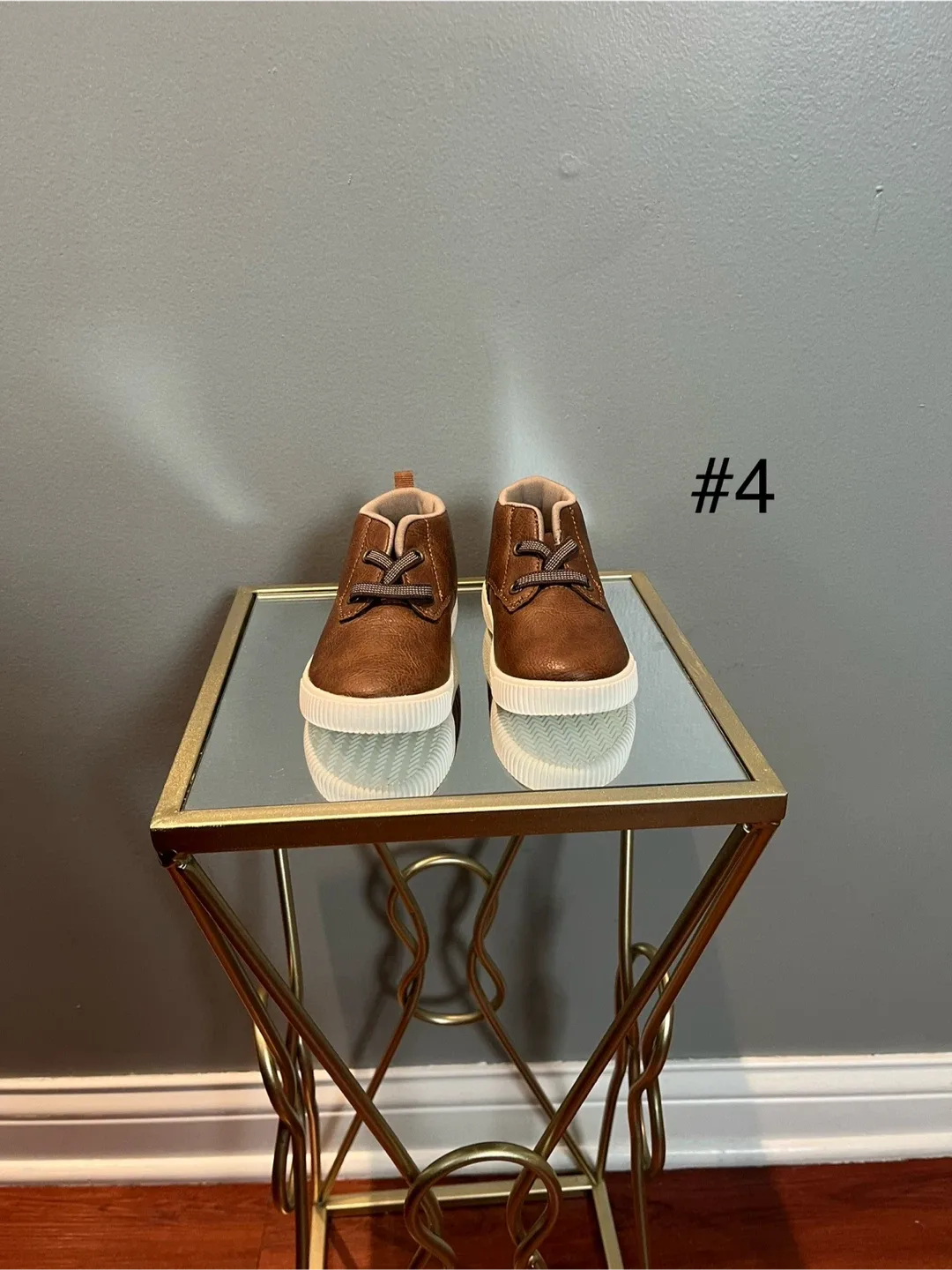 Toddler Boy shoes Size 5-6 image indicator(4)