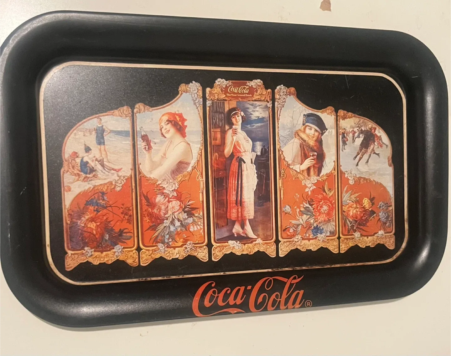 2 Vintage Coca-Cola Serving Trays 🧡 image indicator(4)