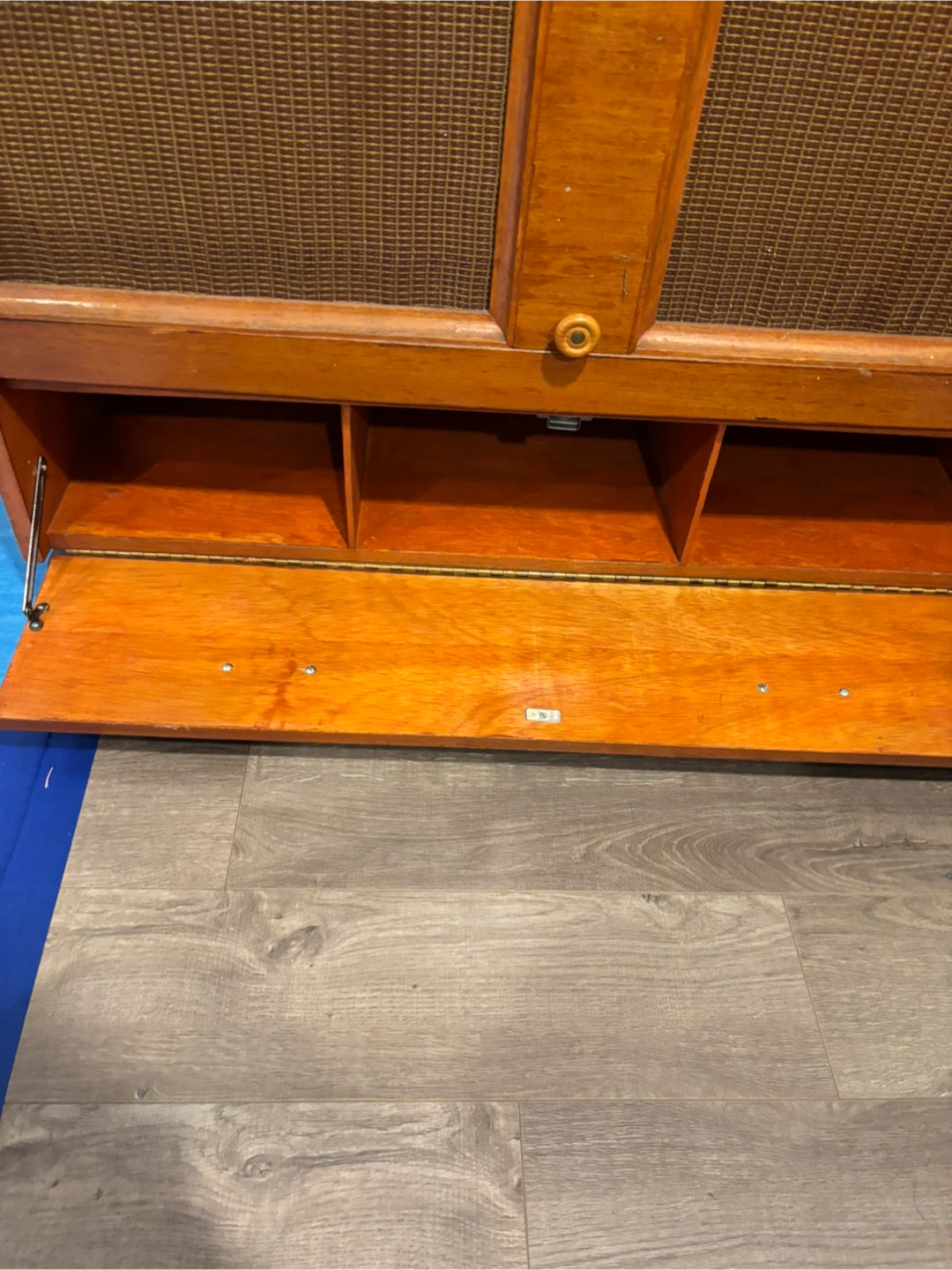 Vintage Wooden Record Player Cabinet - photo 2