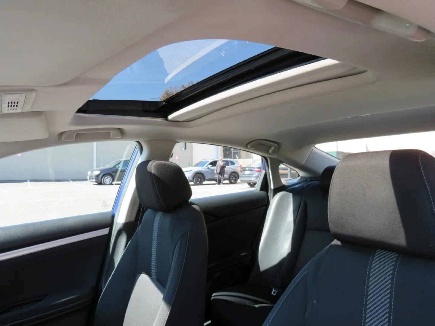 2018 Blue Honda Civic Sedan image indicator(8)