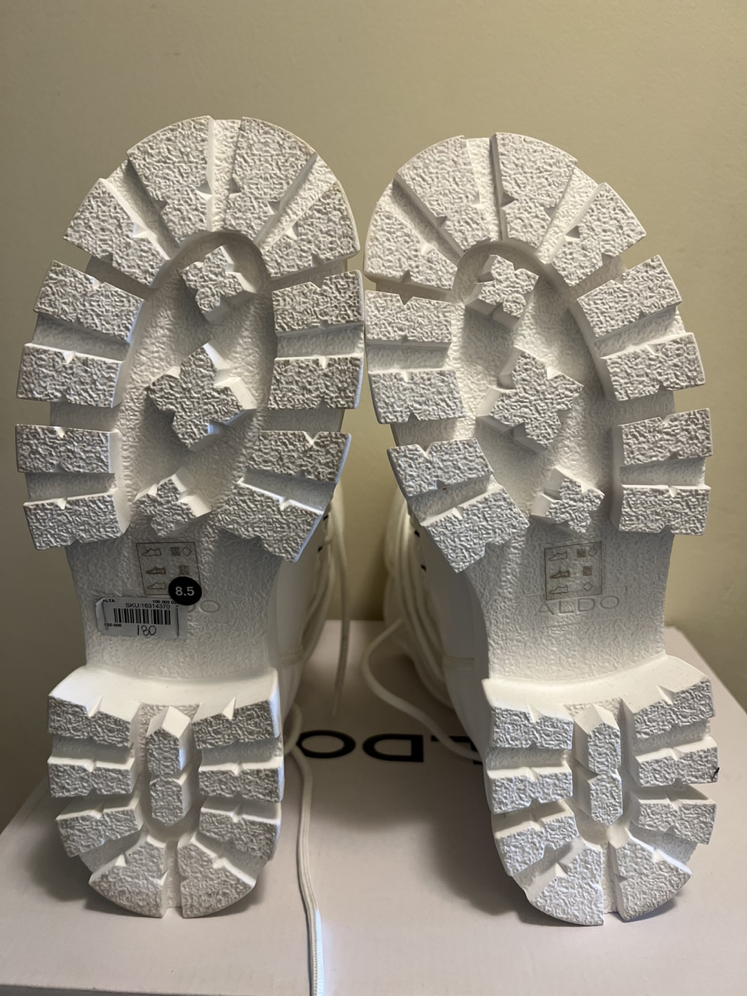 Brand New-Alta White Platform Boots - Size 8.5 - photo 4