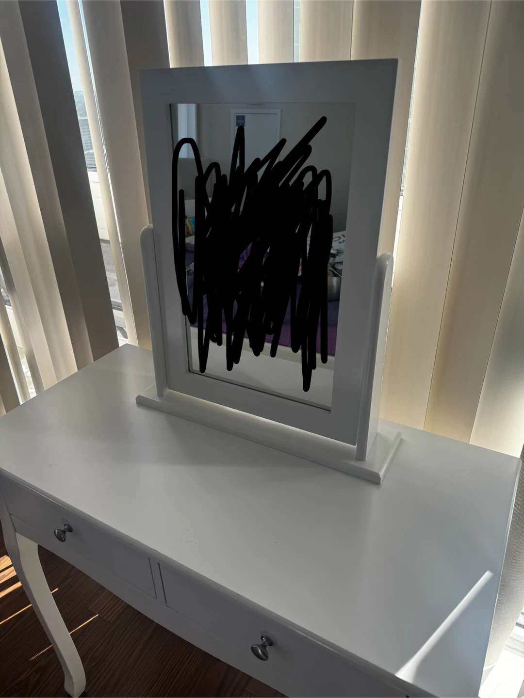White Vanity Table with Mirror