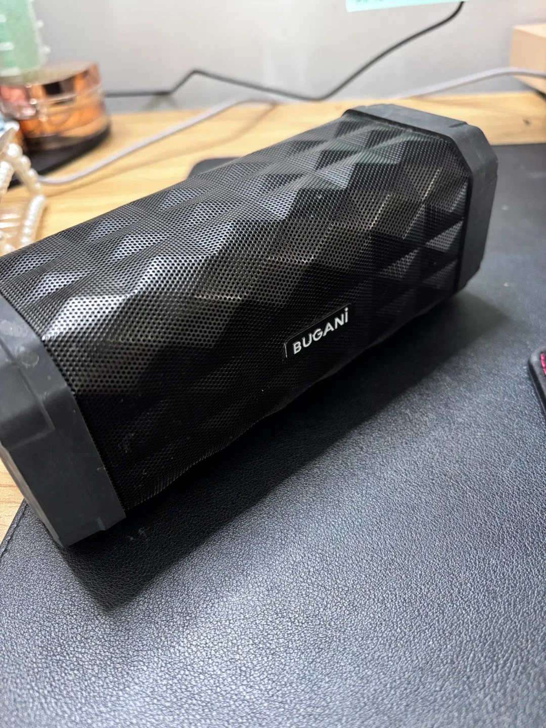 Bugani Portable Bluetooth Speaker image indicator(2)