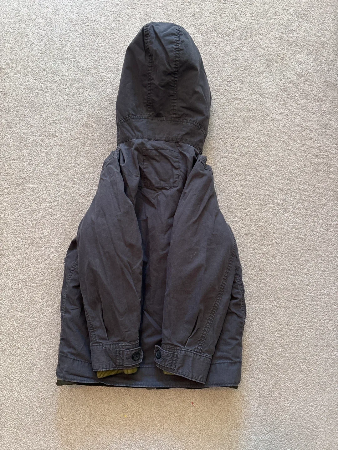 Gap kids hooded  jacket size(small 6-7) image indicator(6)