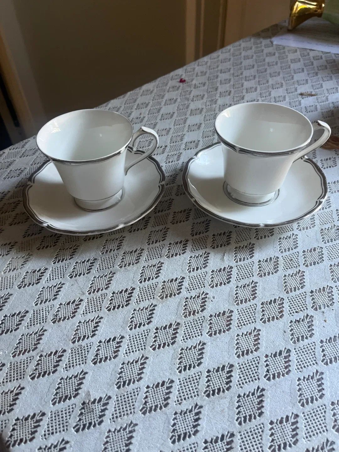 Aynsley Tradition Fine English Bone China Tea Cup Set Of 2 thumbnail