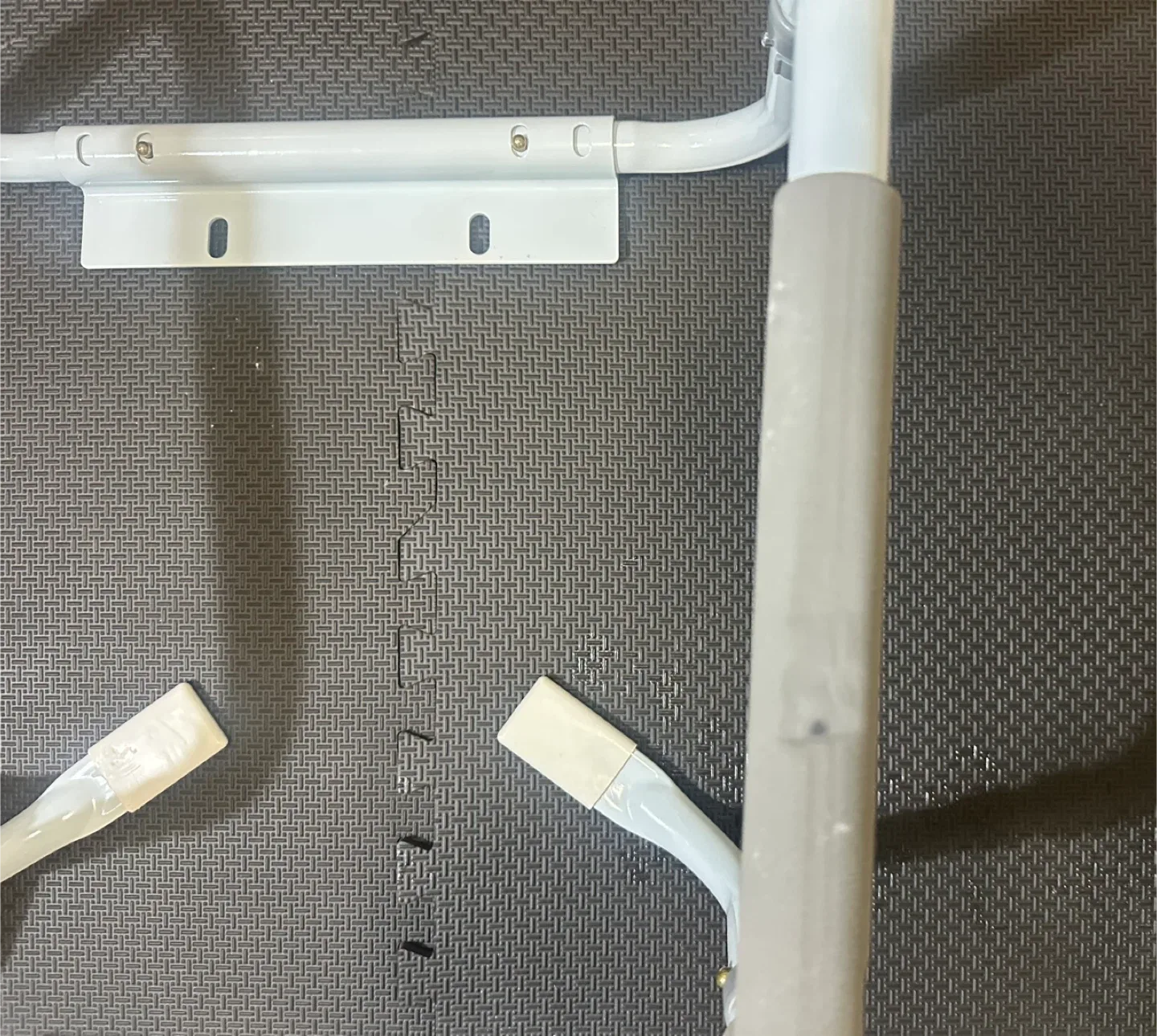 Drive Toilet Safety Rail - White image indicator(2)