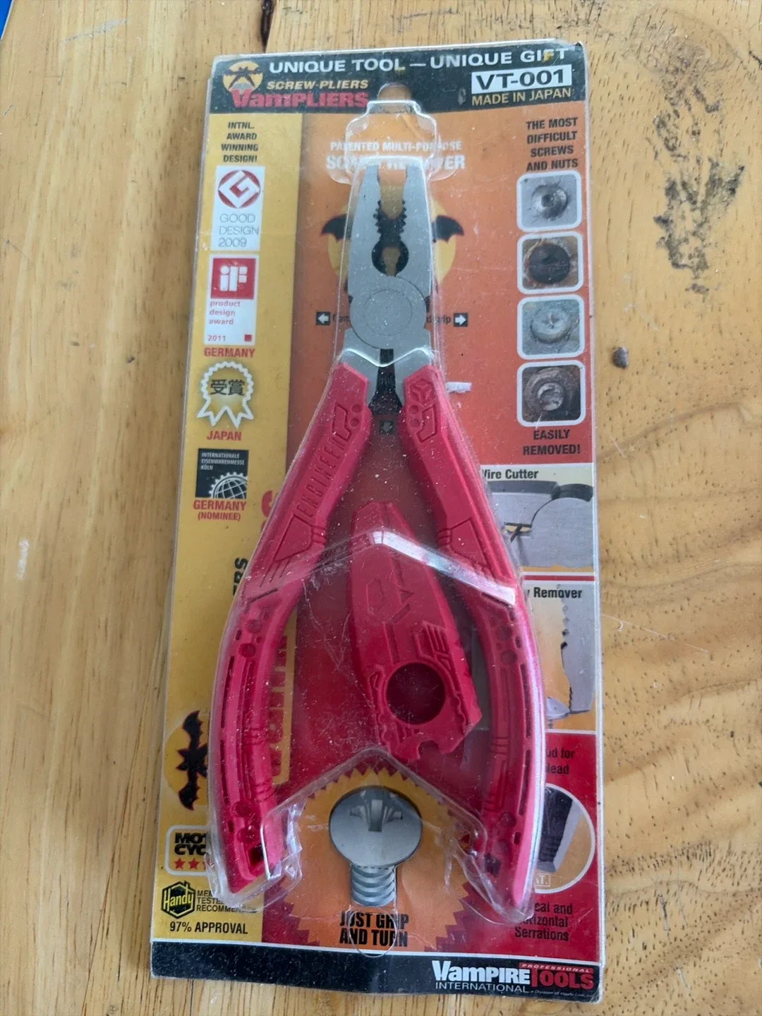 Vampliers VT-001 Screw Pliers - Unique Tool! thumbnail