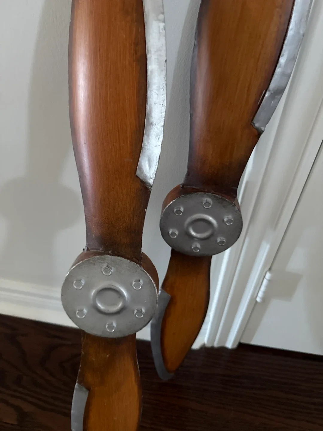 Wooden Airplane Propeller Decor image indicator(2)