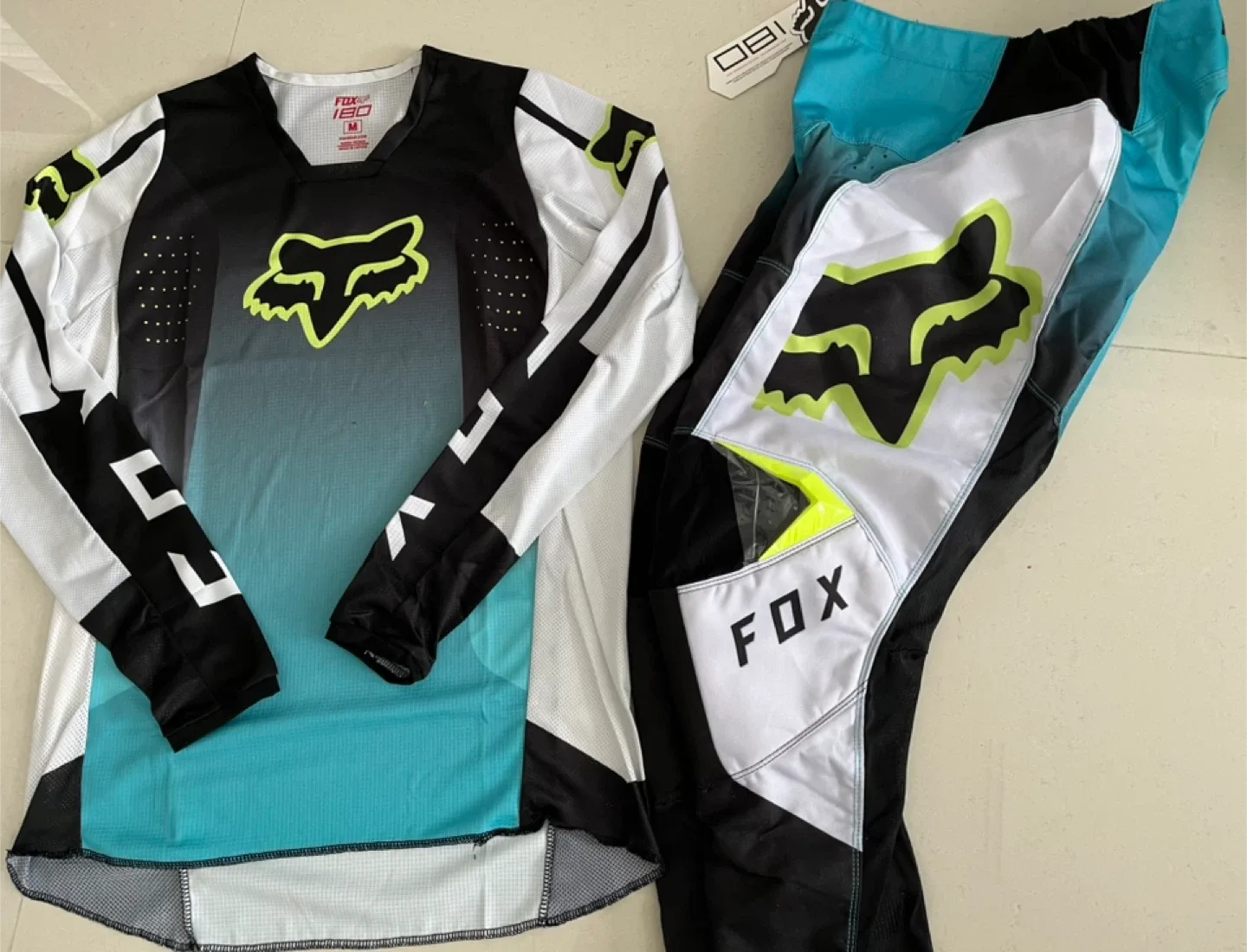 Fox Series 180 Mx pants and jersey - brand new image indicator(6)