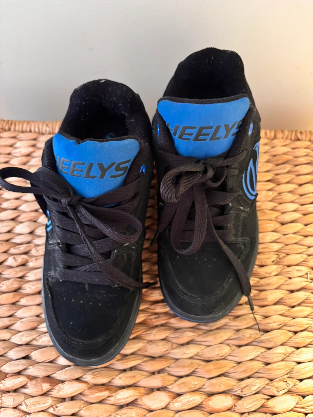 Heelys Skate Shoes - Black, Size 1 (Youth)