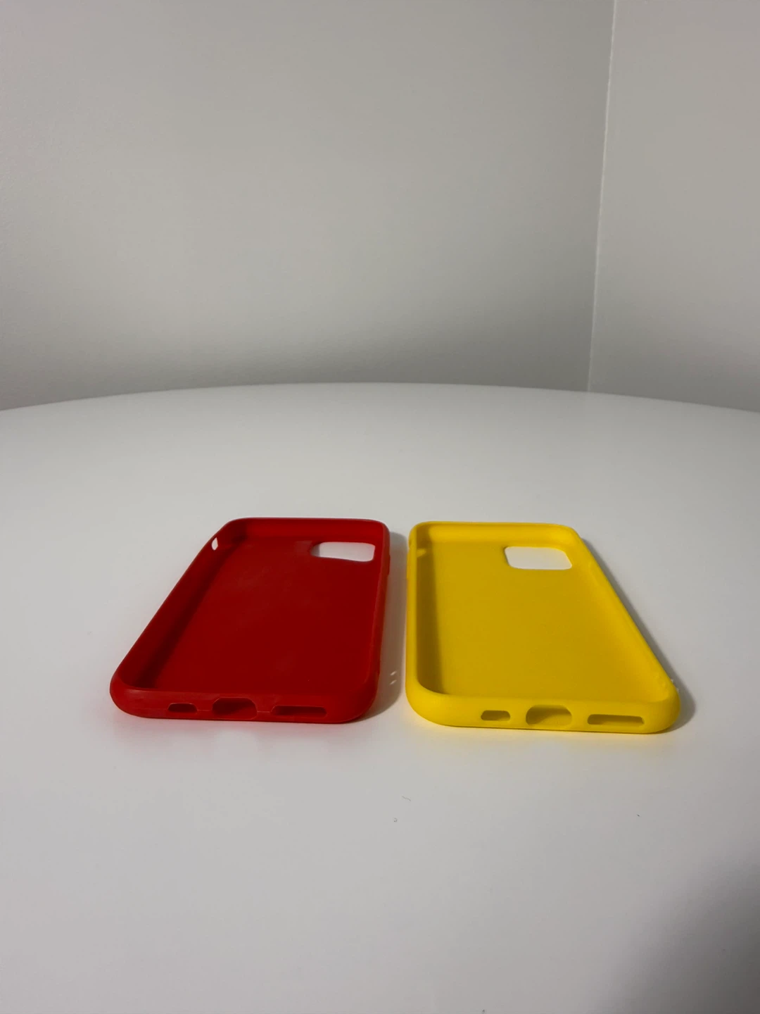 Red & Yellow iPhone Cases - photo 3