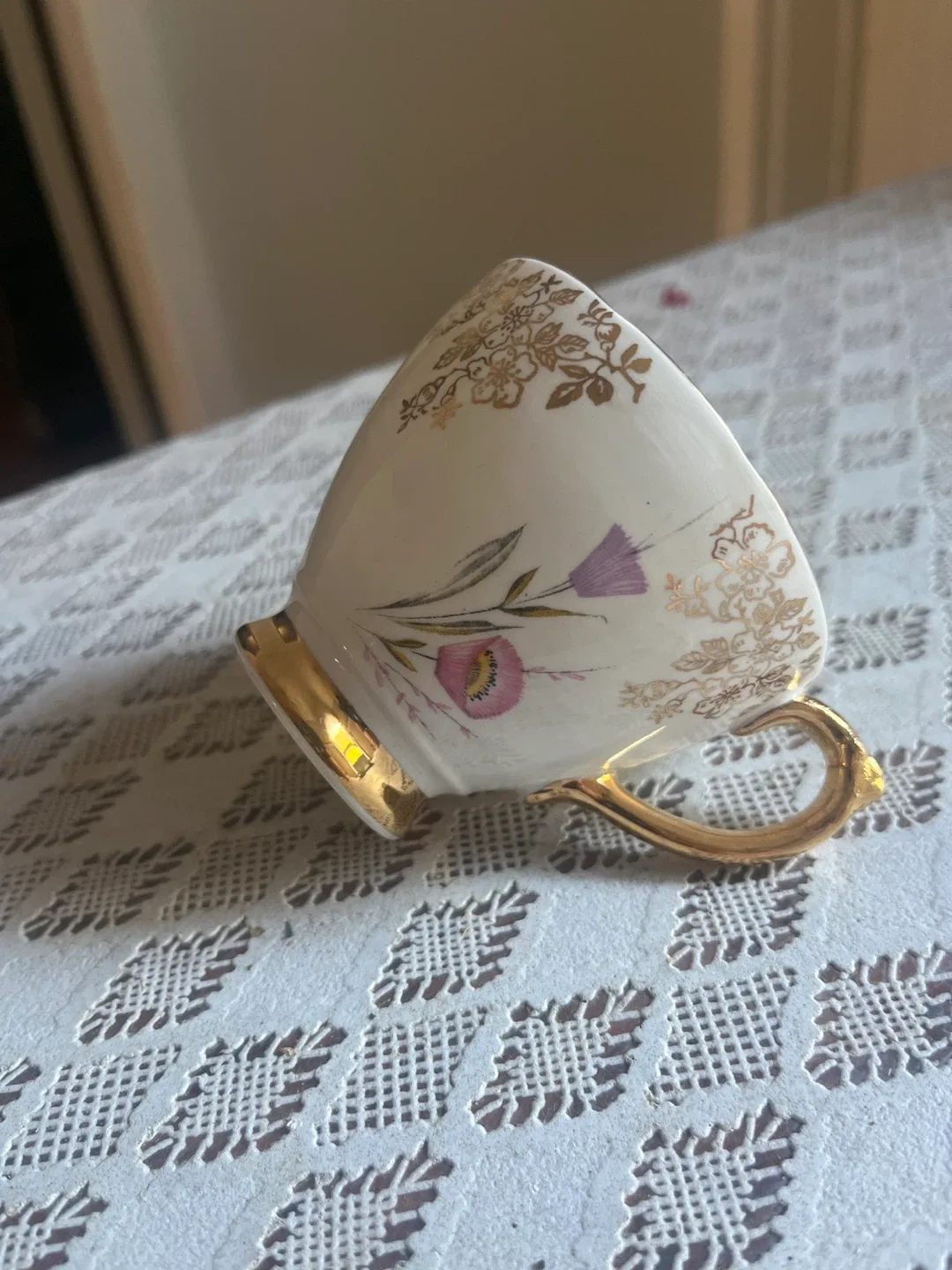 Royal Trent Fine Bone China Tea Cup image indicator(3)