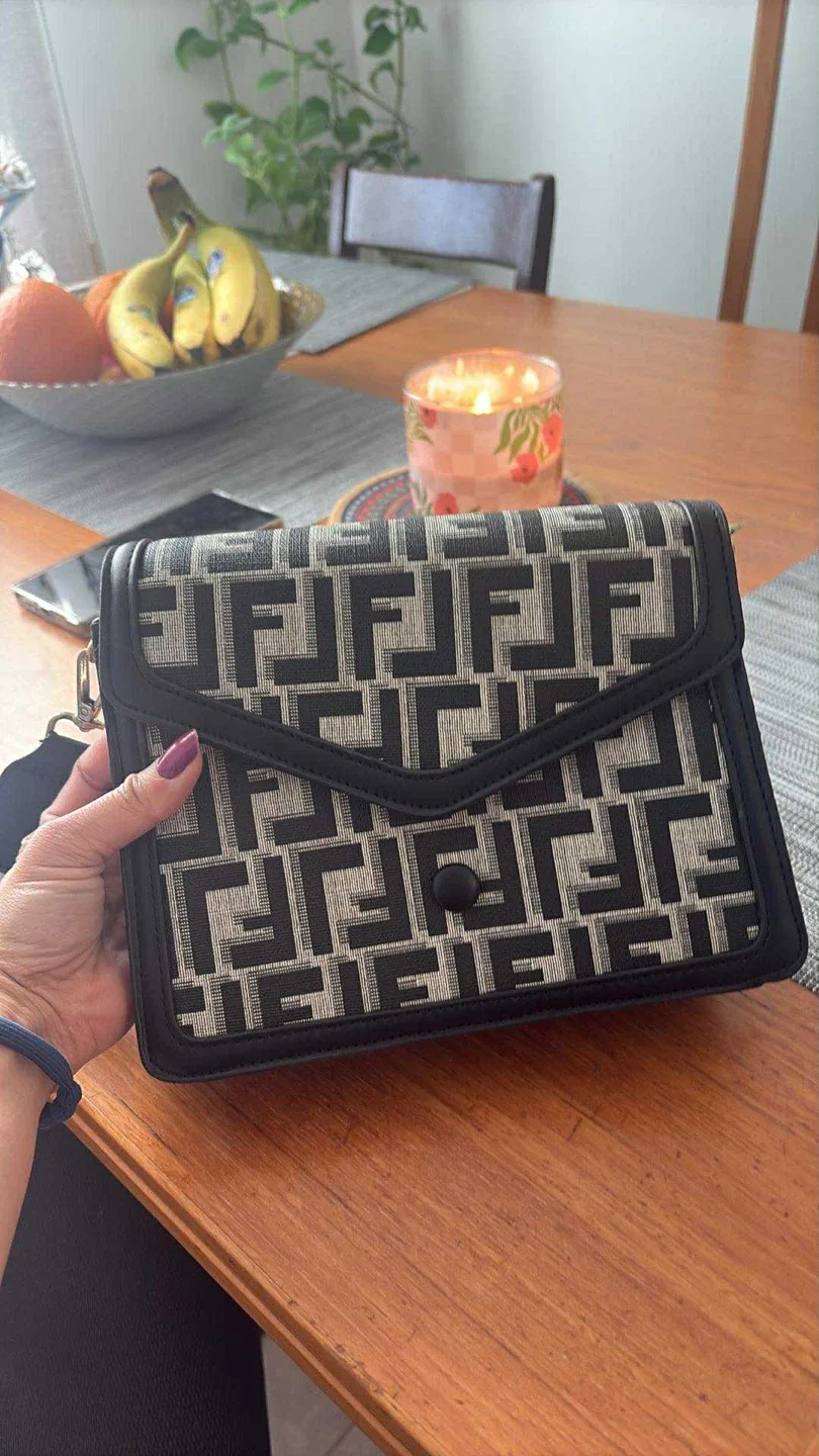 Fendi Style Patterned Shoulder Bag thumbnail