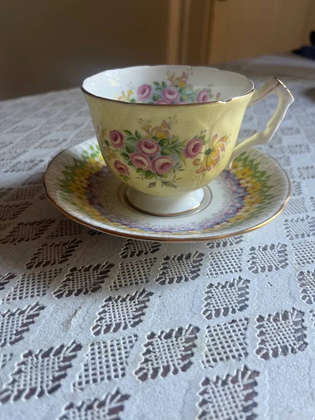 Aynsley Bone China Teacup and Saucer Set thumbnail